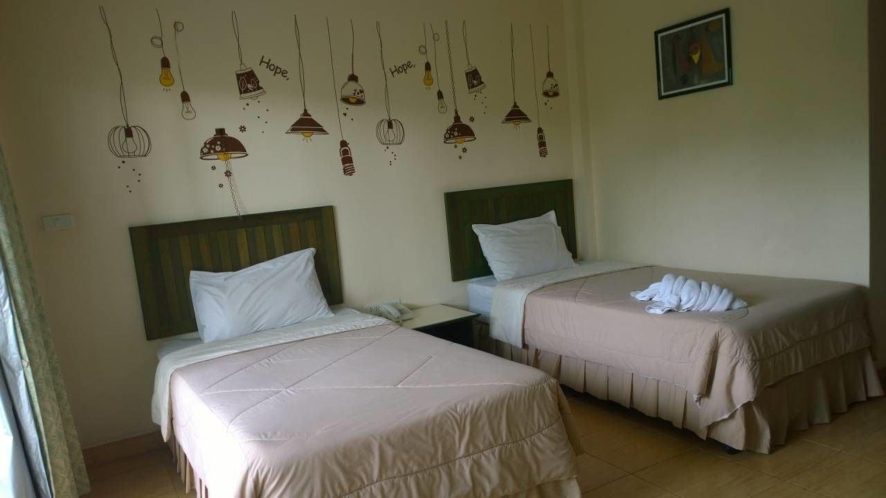 Baan Suksiri Hotel Хуахін Екстер'єр фото