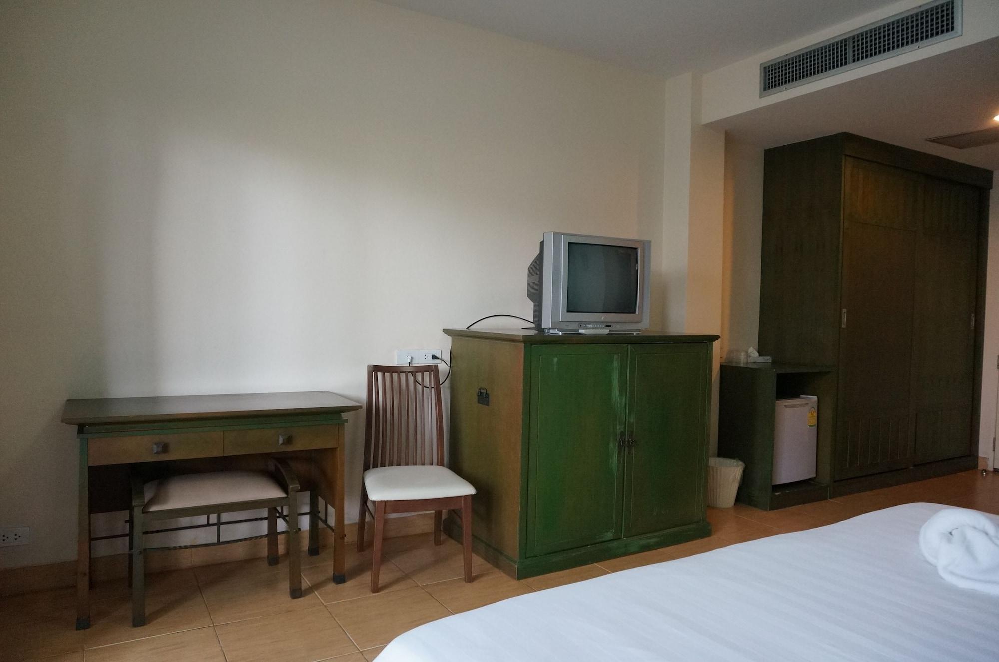 Baan Suksiri Hotel Хуахін Екстер'єр фото