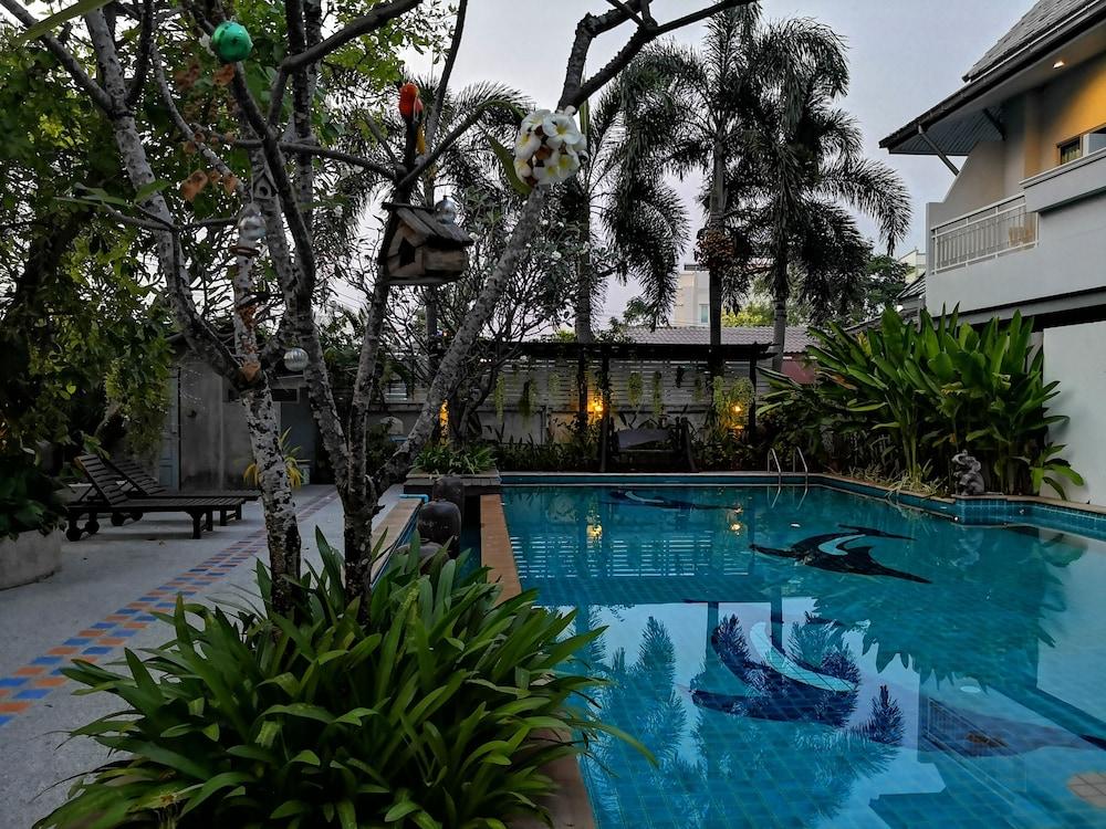 Baan Suksiri Hotel Хуахін Екстер'єр фото