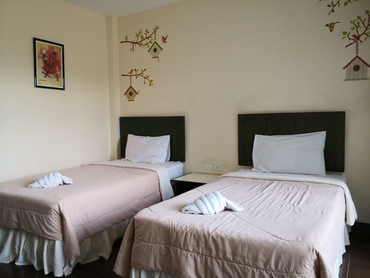 Baan Suksiri Hotel Хуахін Екстер'єр фото